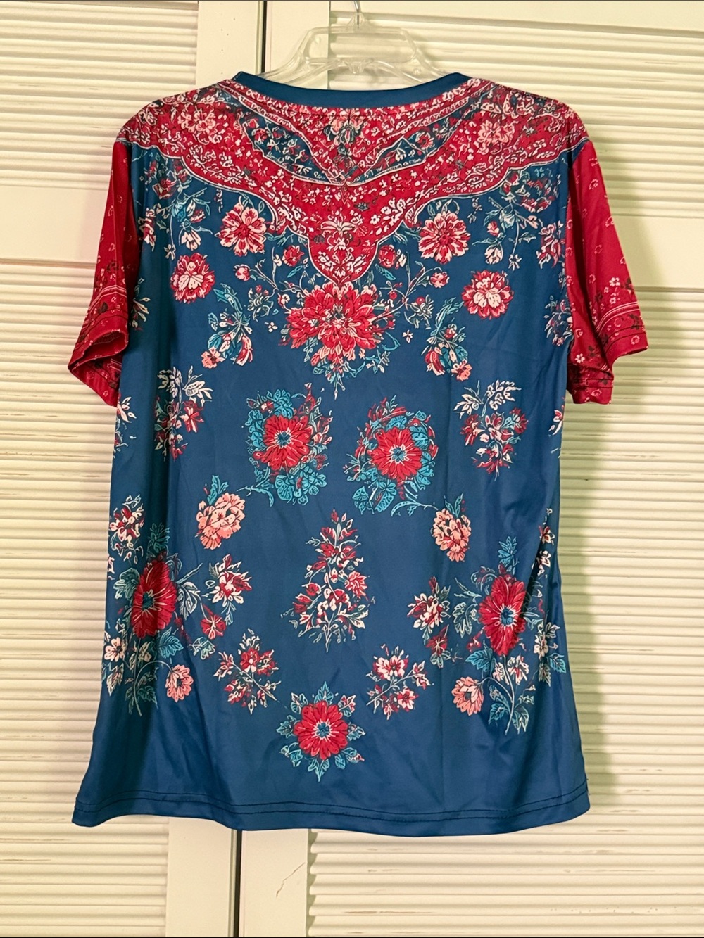 Boho Red & Blue Floral Short Sleeve Tee - Picture 2 of 3